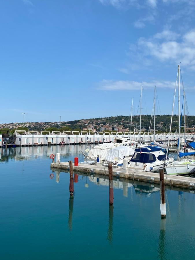 Vila Floating House Blue Moon Portorož Exteriér fotografie