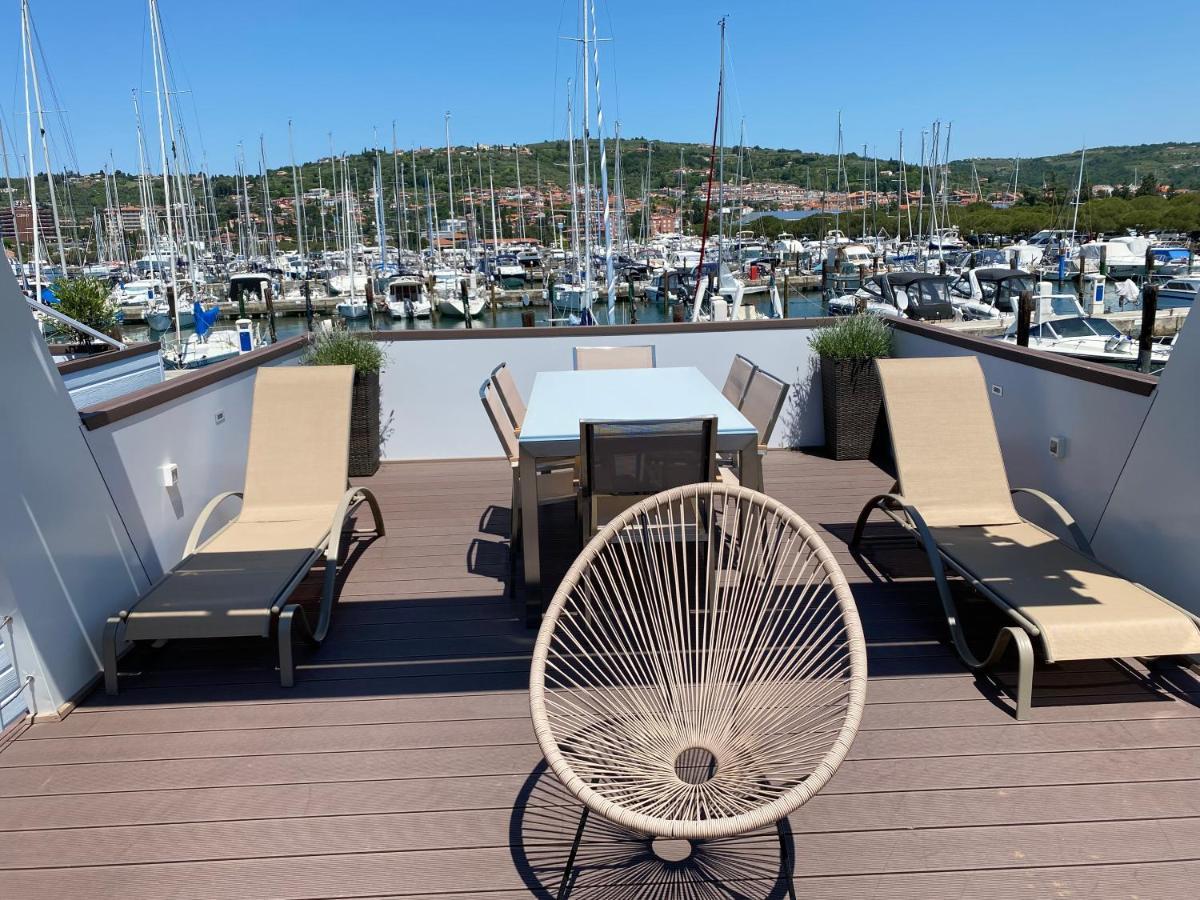 Vila Floating House Blue Moon Portorož Exteriér fotografie