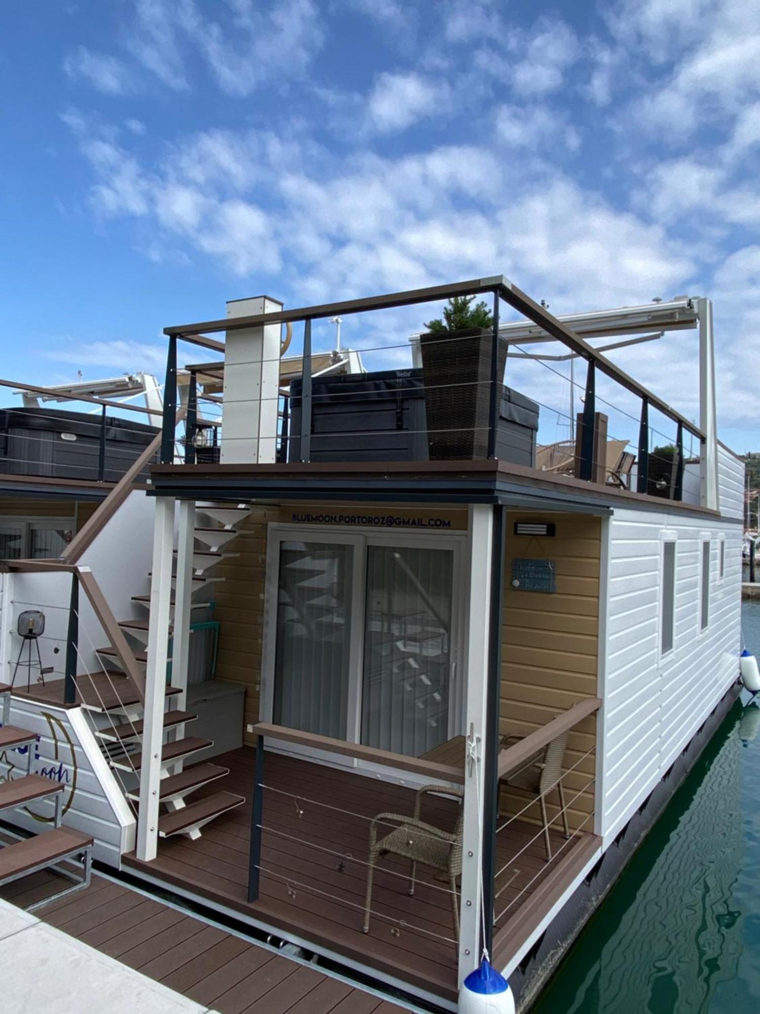 Vila Floating House Blue Moon Portorož Exteriér fotografie